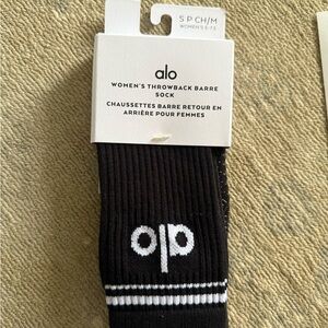 Alo Women's Black Throwback Barre Socks